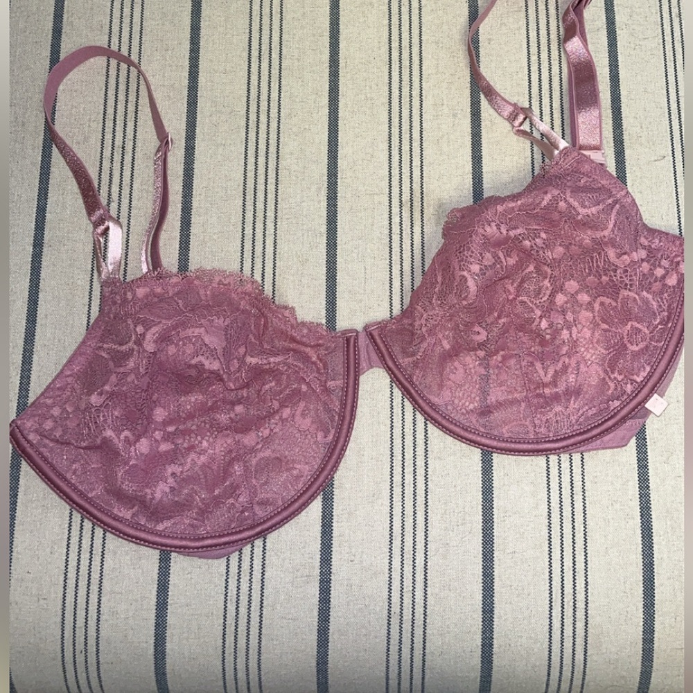 Victoria Secret 38DDD Unlined Demi